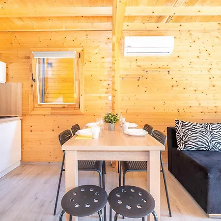 Sloneczny Brzeg Parco vacanze *