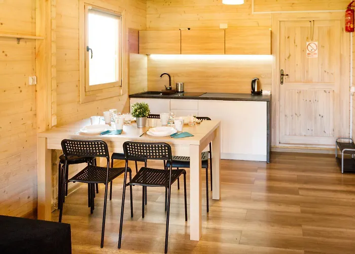 Sloneczny Brzeg 假日公园 *