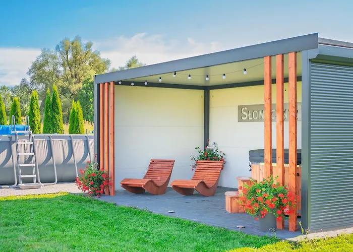 Sloneczny Brzeg 米耶伦科