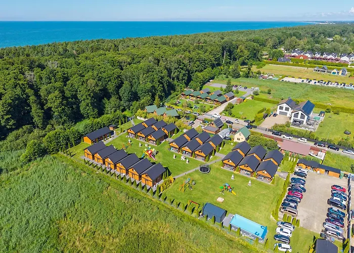 Sloneczny Brzeg 假日公园 米耶伦科